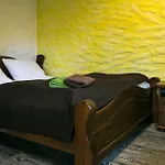 Gosciniec Zapiecek Rum i privatbostad Krutynski Piecek