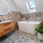 Gosciniec Zapiecek *