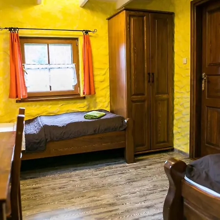Pansiyon Gosciniec Zapiecek Krutynski Piecek