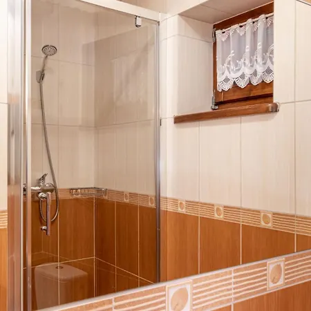 Gosciniec Zapiecek *